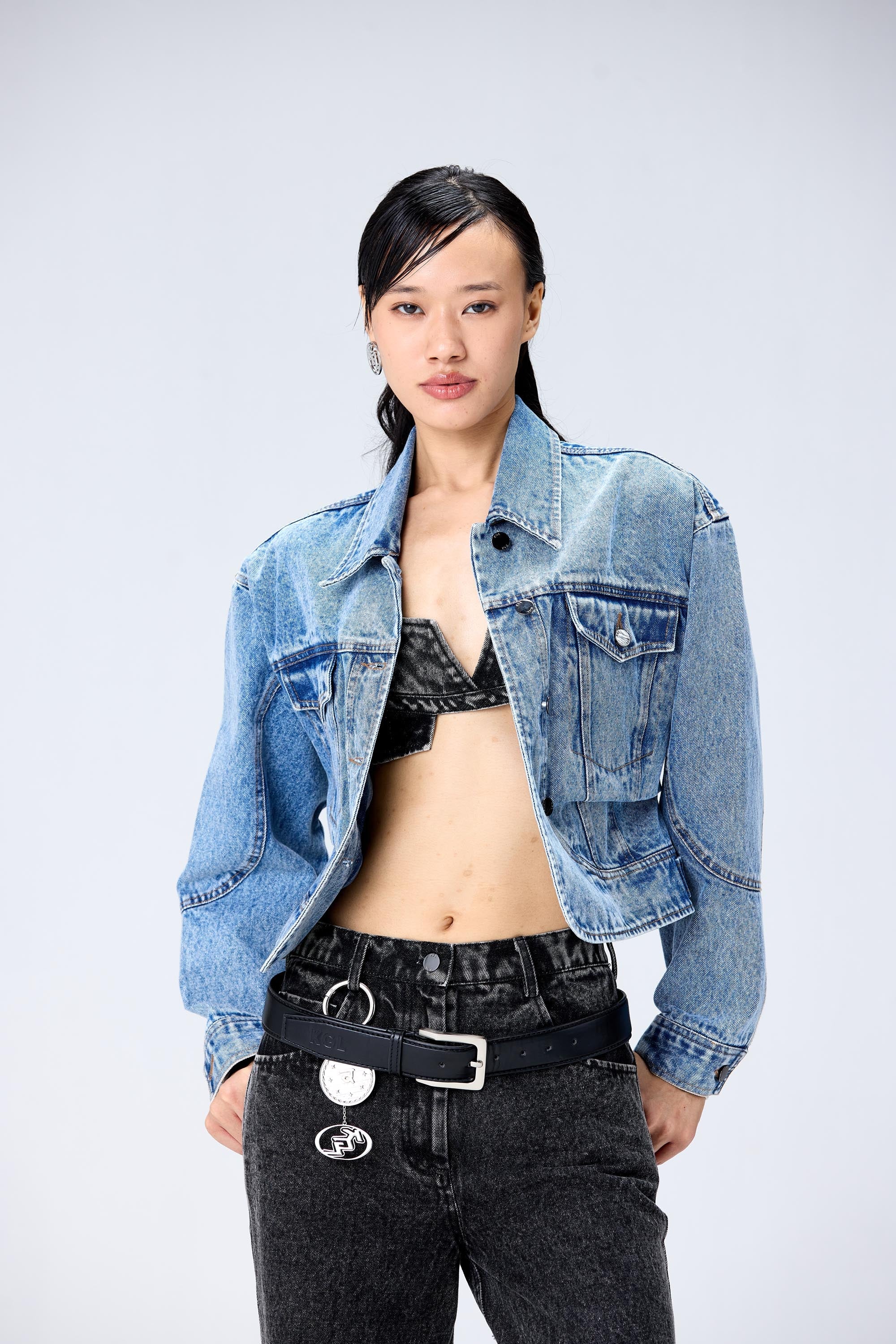 'CLYNE' JACKET - Kanika Goyal Label