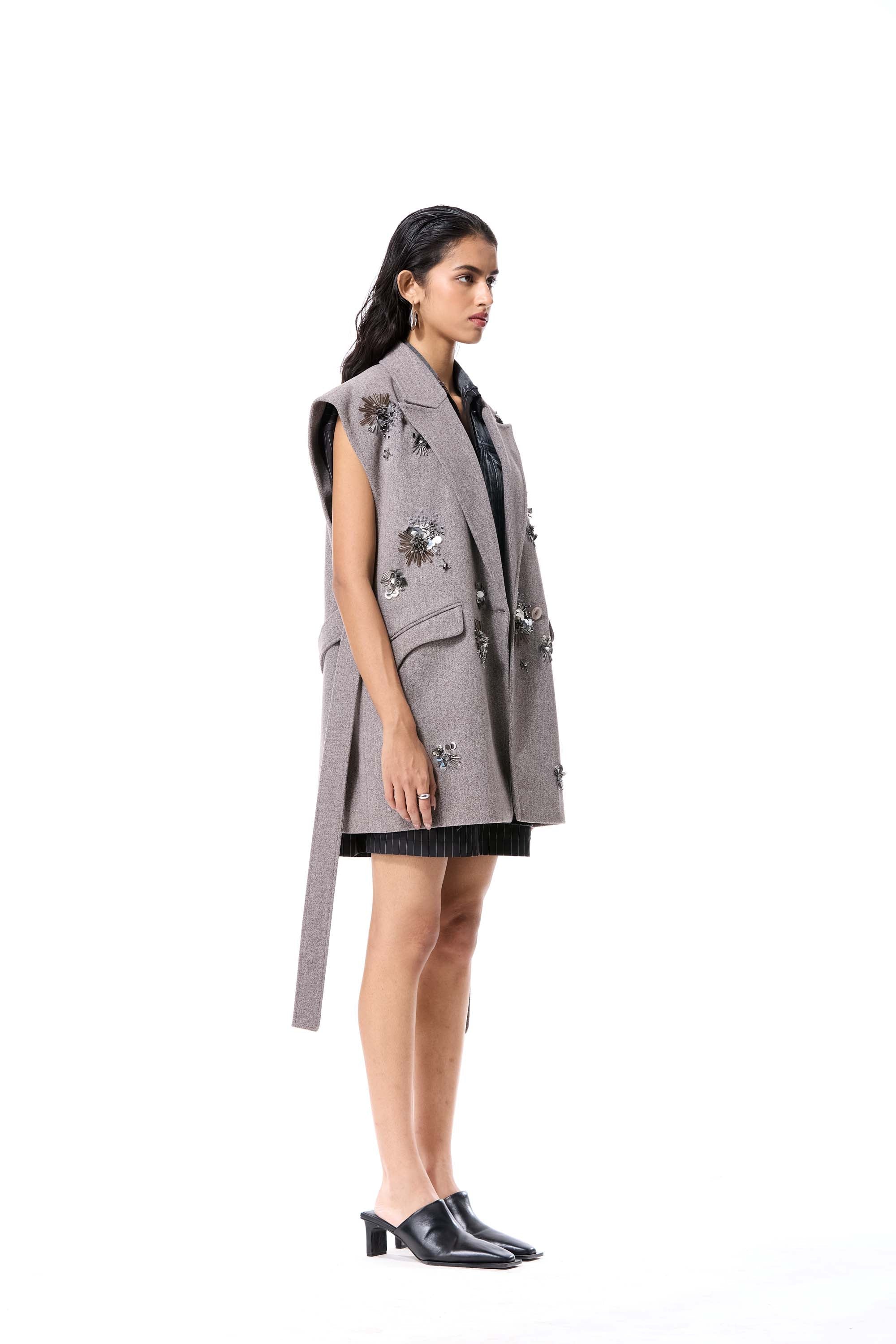 FROST BUD VEST - Kanika Goyal Label