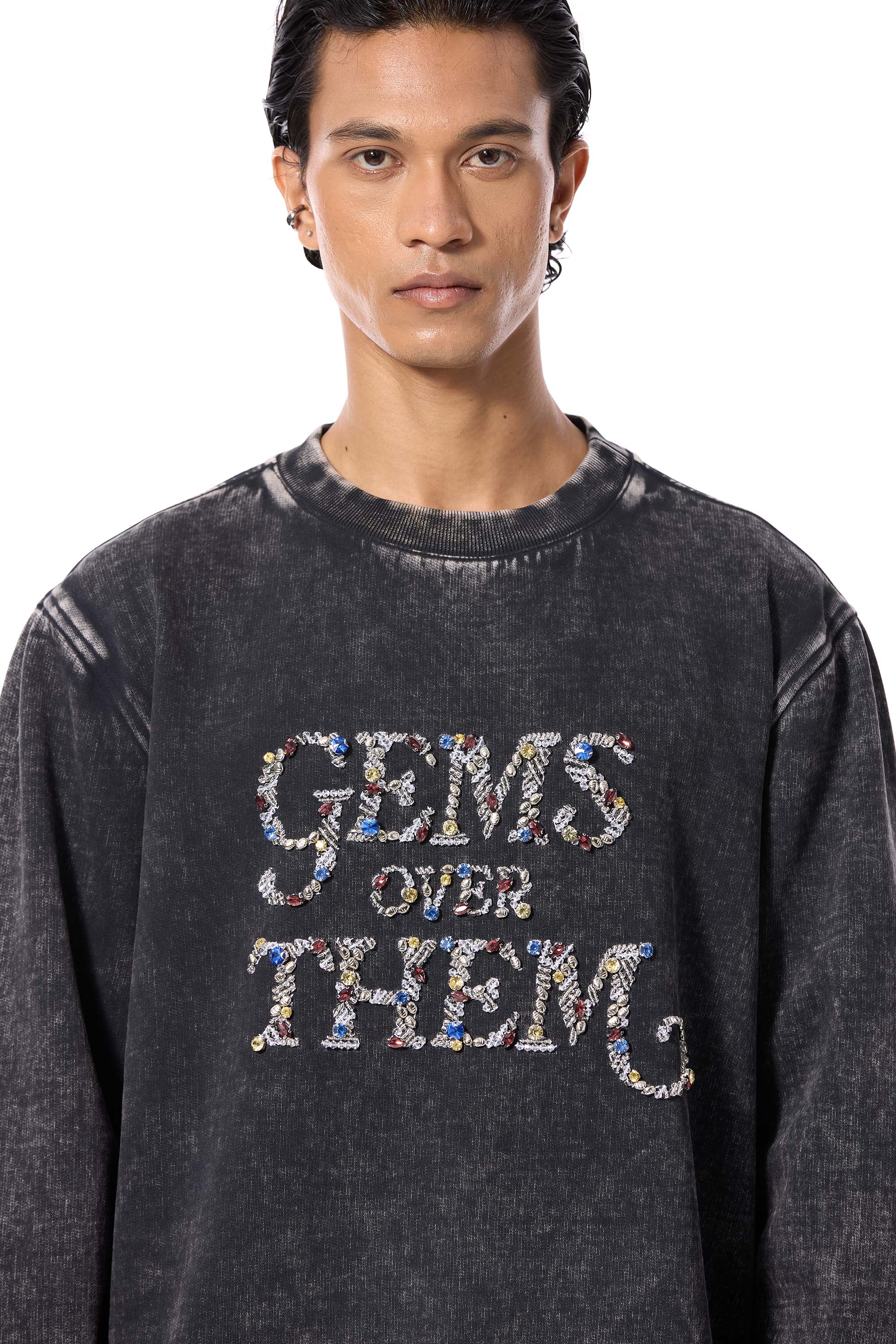 GEMS OVER THEM' EMBELLISHED SWEATSHIRT - Kanika Goyal Label