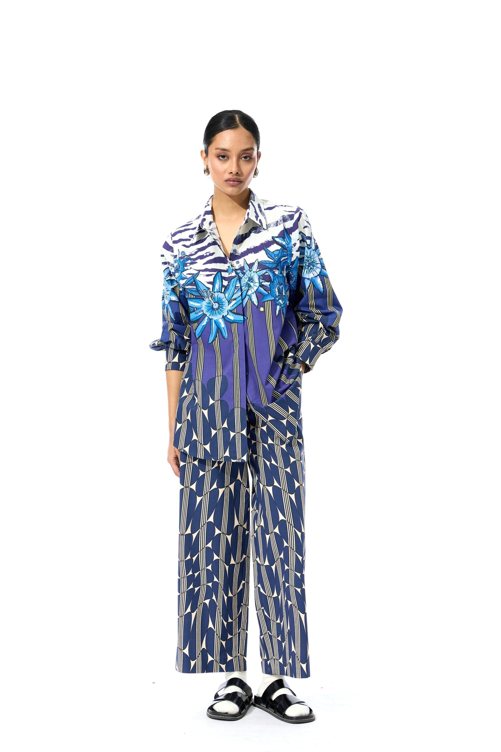 GEOMIST' PRINTED SET - Kanika Goyal Label