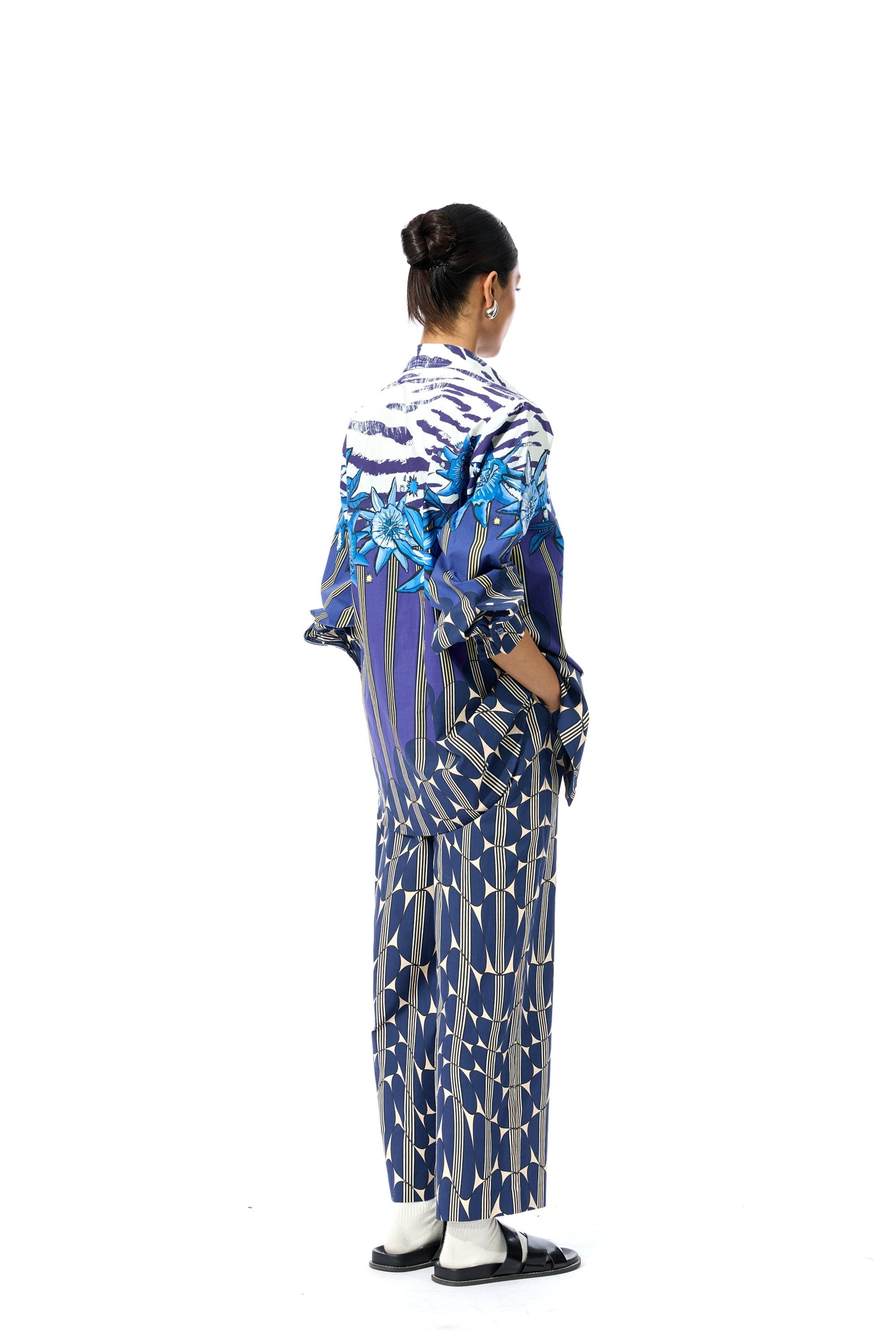 GEOMIST' PRINTED SET - Kanika Goyal Label