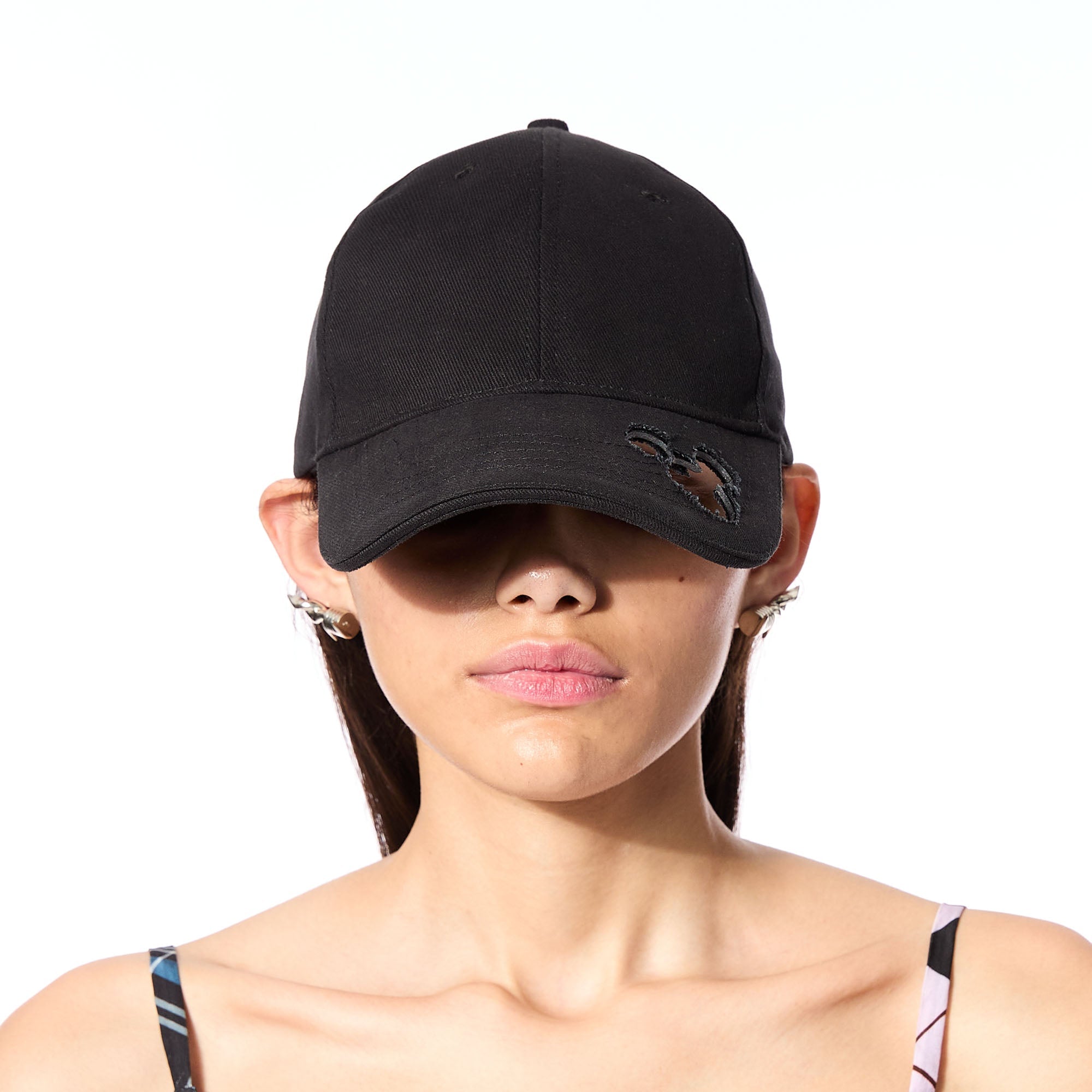 HEAD SPACE' BASEBALL CAP - Kanika Goyal Label
