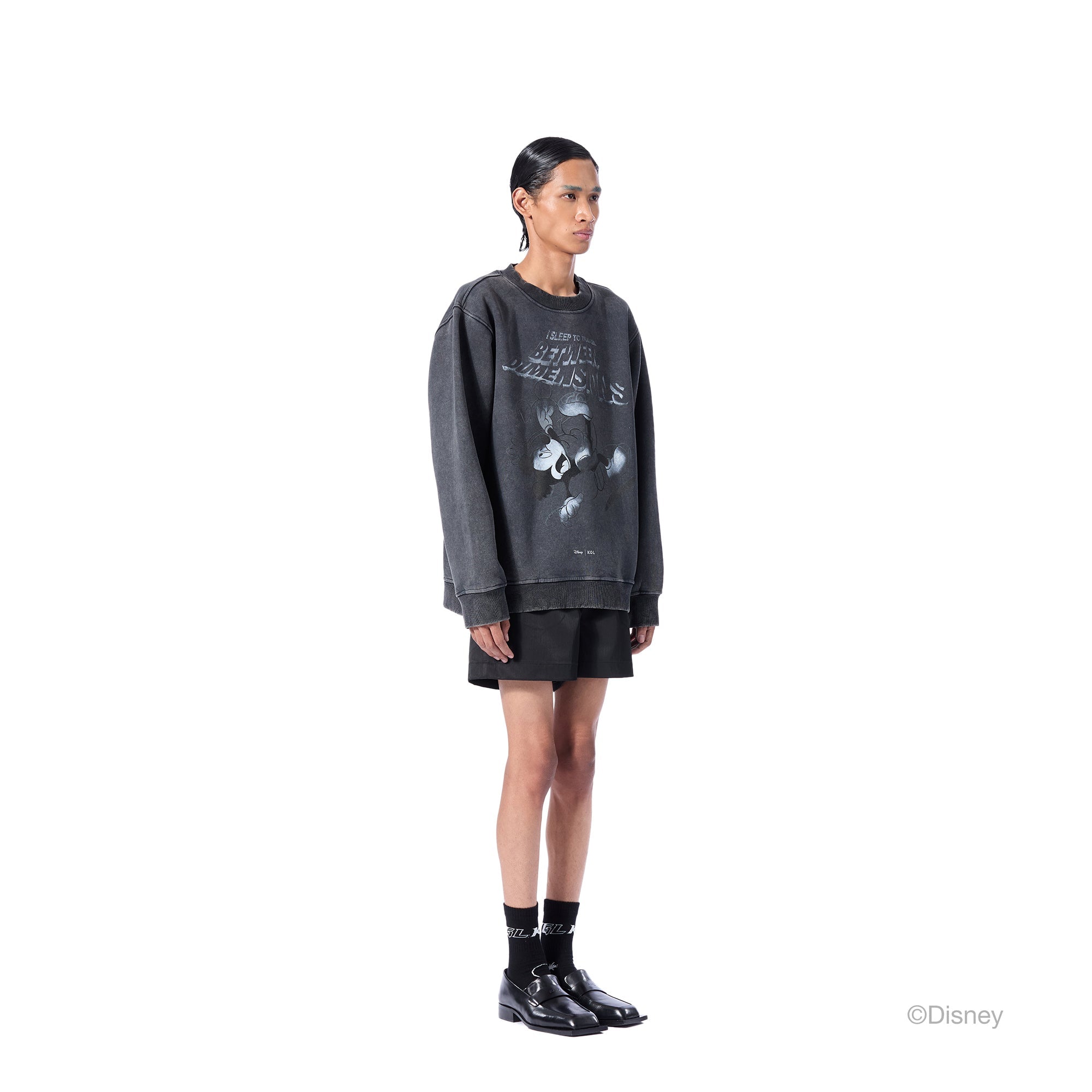I DREAM TO TRAVEL BETWEEN DIMENSIONS' SWEATSHIRT - Kanika Goyal Label