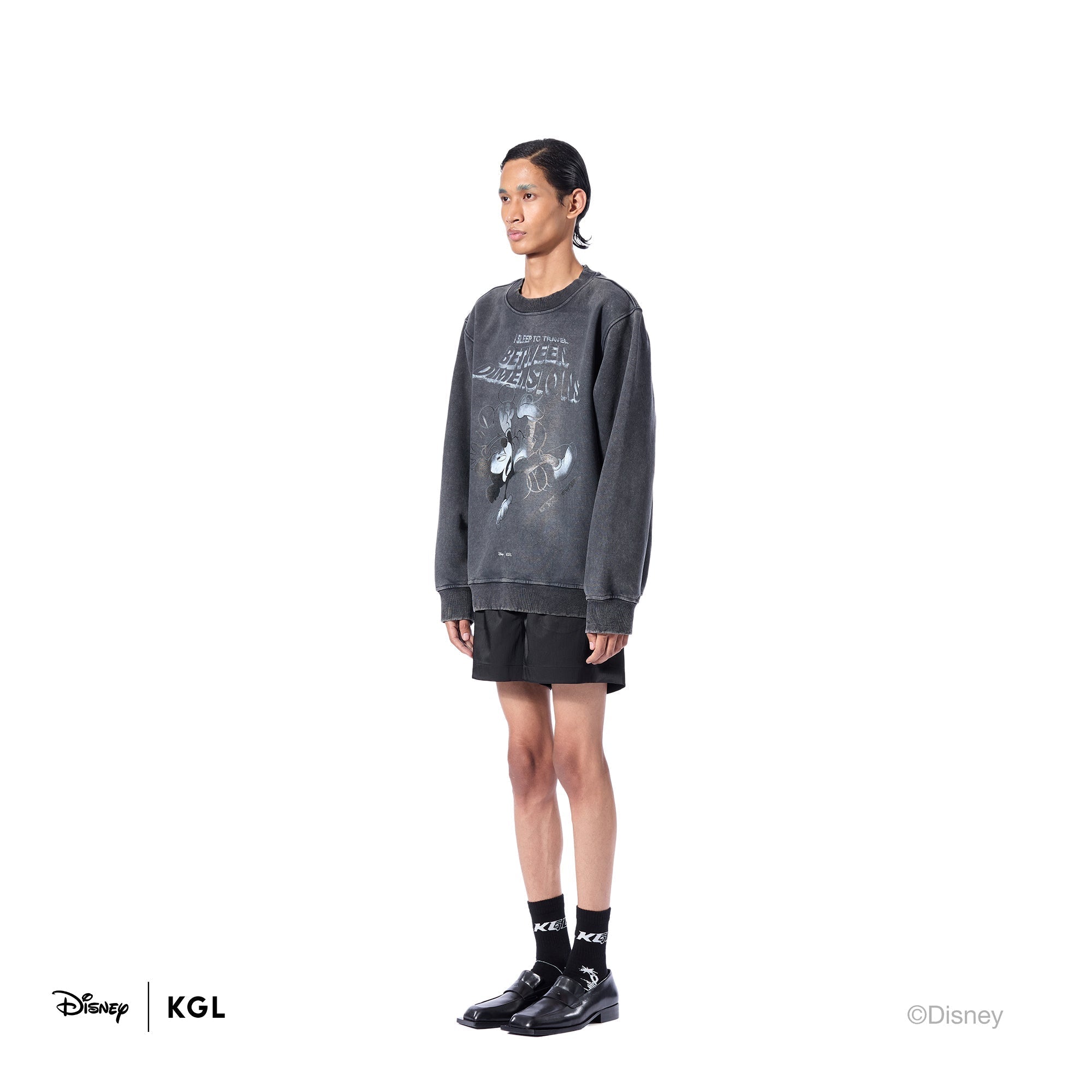 I DREAM TO TRAVEL BETWEEN DIMENSIONS' SWEATSHIRT - Kanika Goyal Label