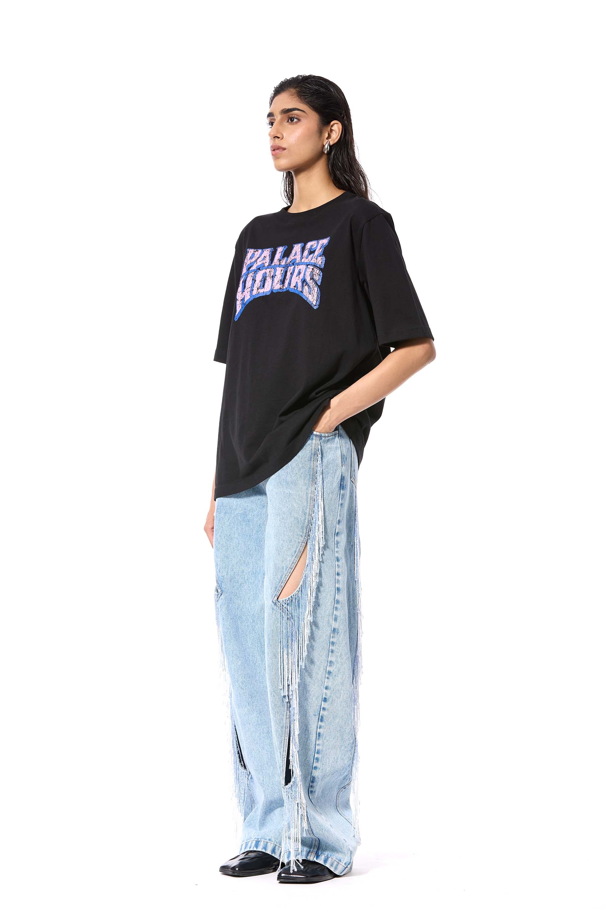 PALACE HOURS' T-SHIRT - Kanika Goyal Label
