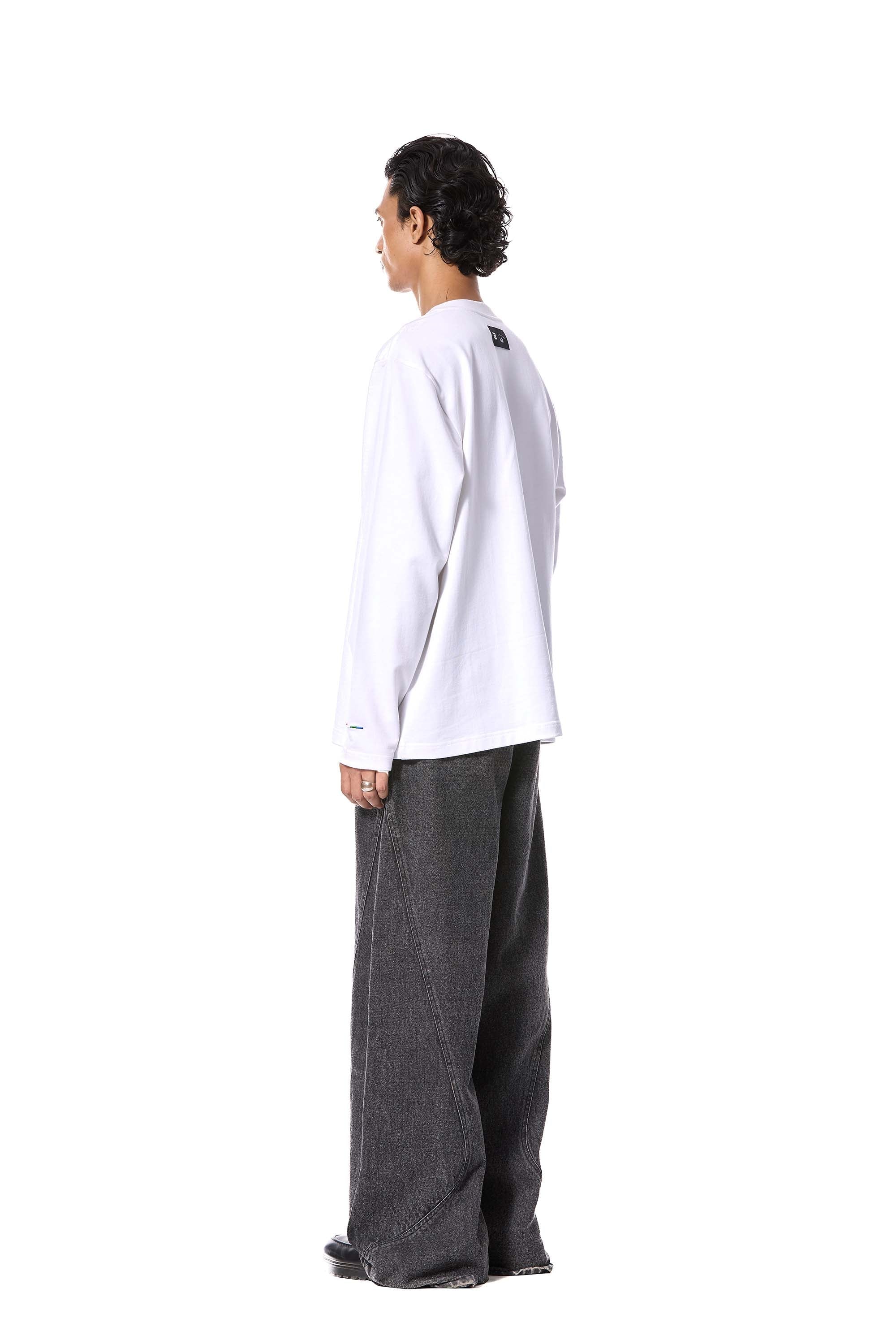 THE NEW COURT' SWEATSHIRT - Kanika Goyal Label