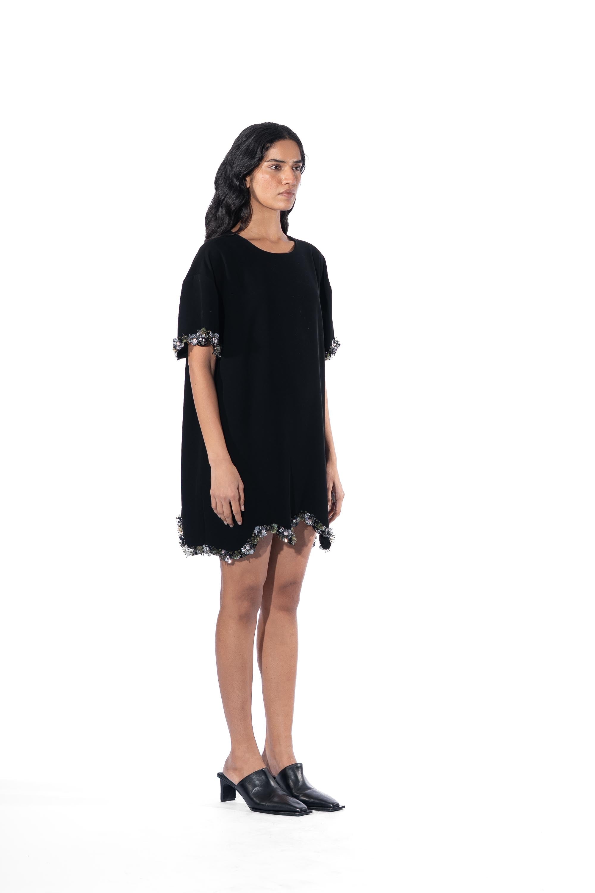 VELORIA' DRESS - Kanika Goyal Label