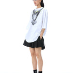 'VICTORY LOOP' T - SHIRT - Kanika Goyal Label