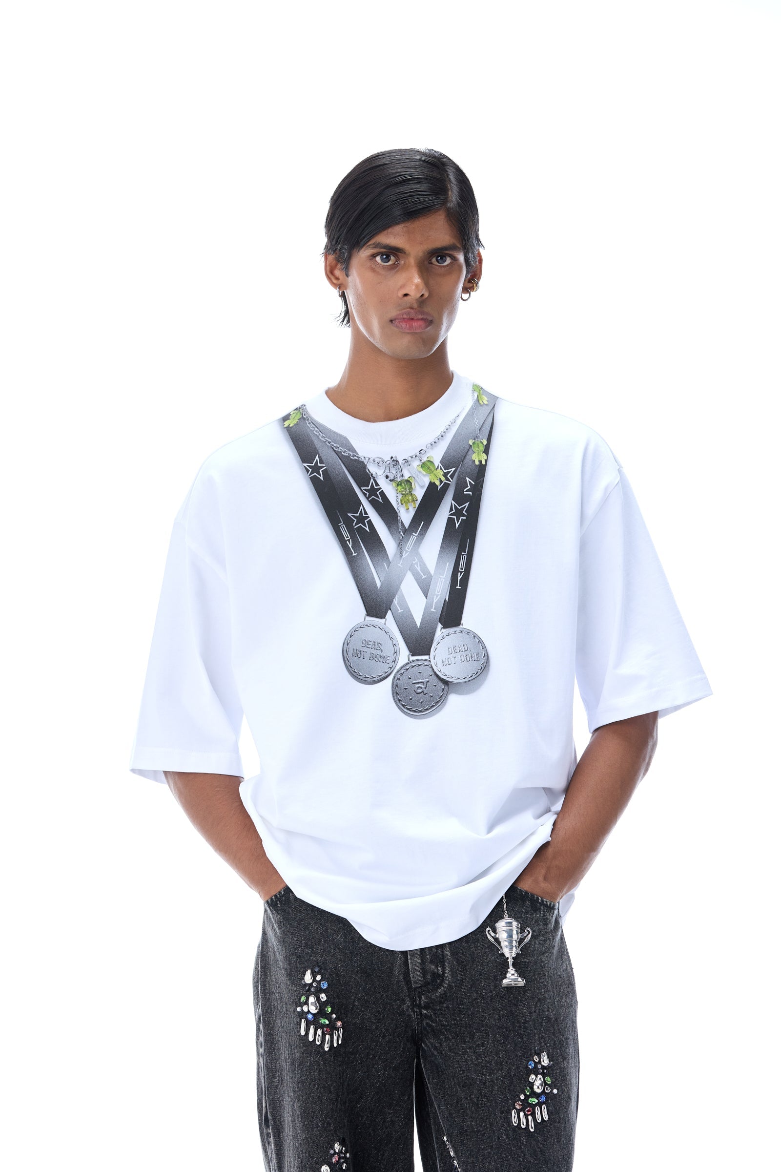 VICTORY LOOP T - SHIRT - Kanika Goyal Label