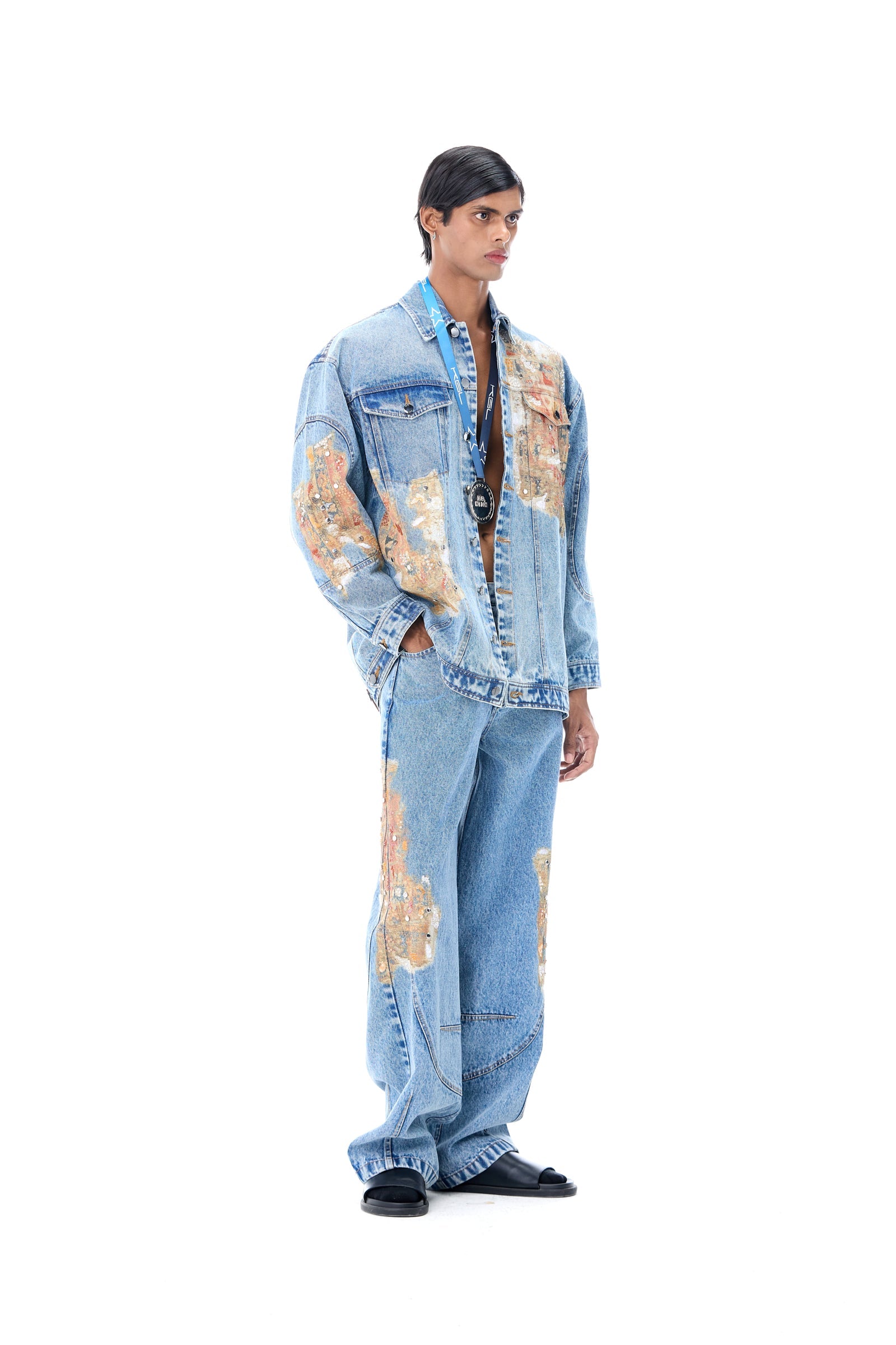 'WEAVETRACE' JACKET - Kanika Goyal Label